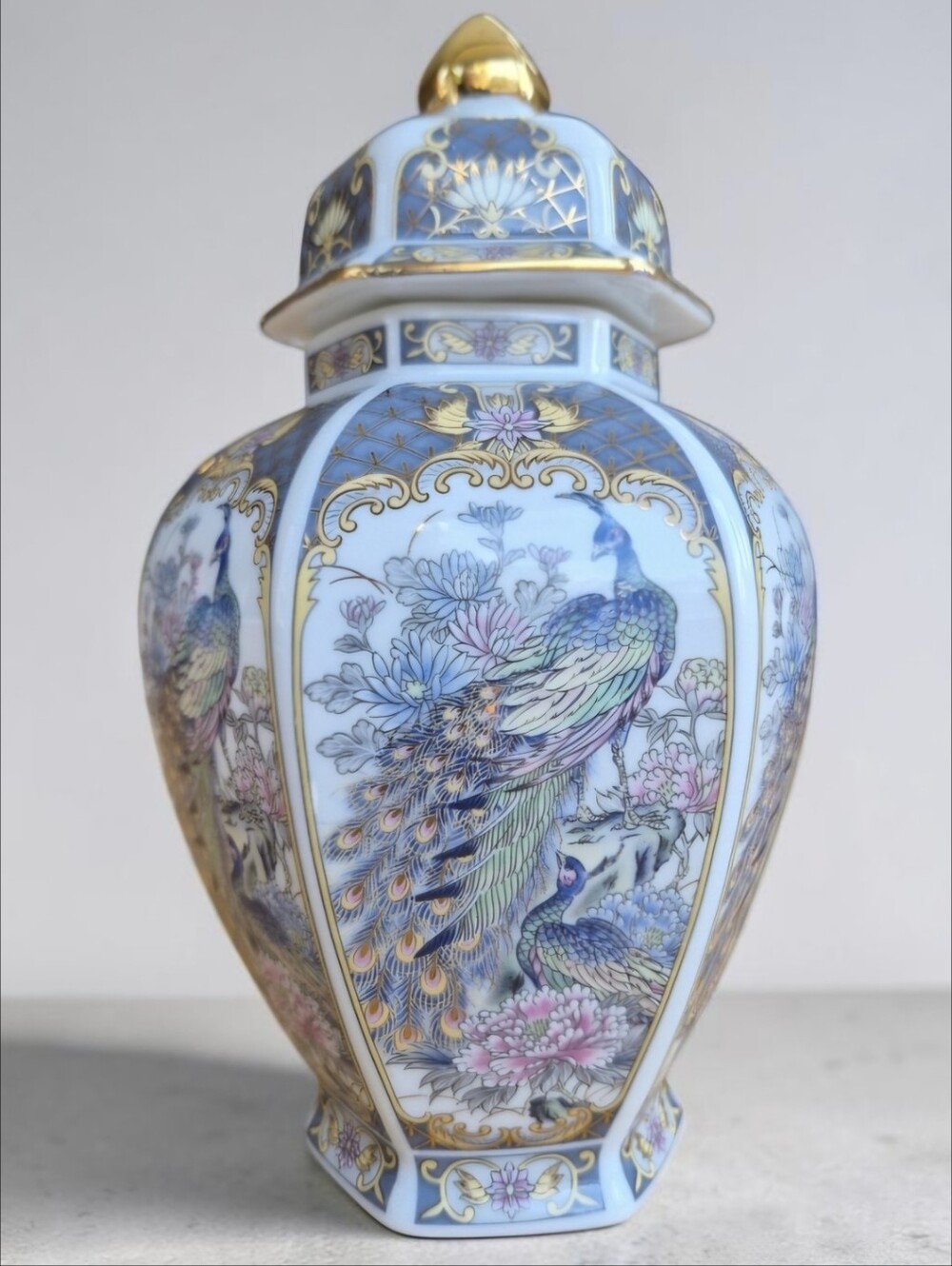 Vintage Toyo Japan Ginger Jar Hexagonal Porcelain